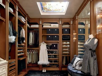 ROMANZA - Custom wooden walk-in wardrobe by Martini Interiors