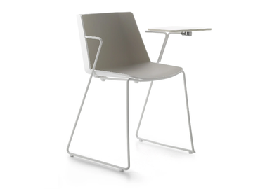 AÏKU - Sled base polypropylene training chair with writing tablet by MDF Italia