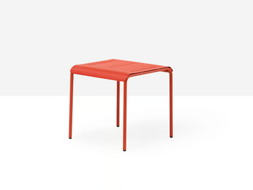 OLA CT 45 - Painted metal garden side table by Midj