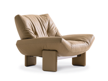 EMMI - Leather armchair by Minotti