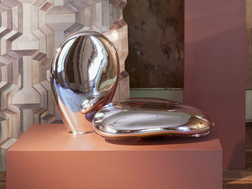 REFLECTION STANDING - Mirrored glass sculpture by MOVIMENTO