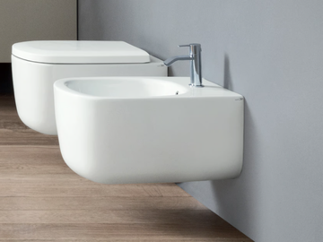 OVVIO - Wall-hung ceramic bidet by Nic