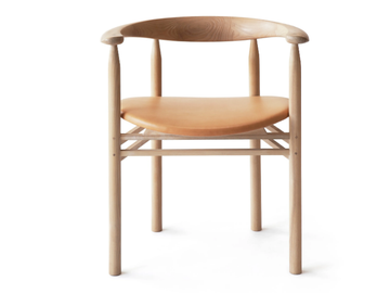 LINEA RMT6 - Ash chair with armrests and seat covered in leather by Nikari