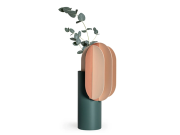 GABO CS10 - Metal vase by NOOM