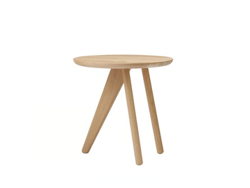 FIN - Round oak coffee table by NORR11
