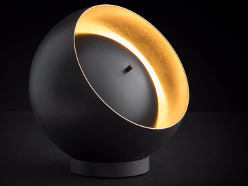 EVA - 216 - LED metal table lamp by Oluce