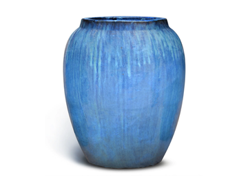 SPLIT - Handmade terracotta garden vase by PAOLELLI GARDEN