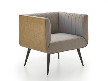 LUCE - Upholstered easy chair with armrests by PARLA