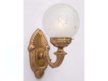 PAPA III - Handmade brass wall lamp by Patinas Lighting