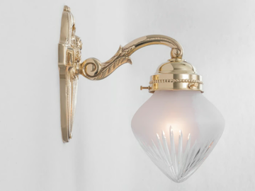 PECS I - Handmade brass wall lamp by Patinas Lighting