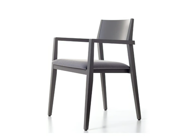 JIMMY 02 A1 - Stackable solid wood chair with armrests by PIANI