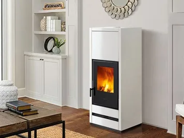E928 M - Wood-burning wall-mounted stove Class A+ by Piazzetta