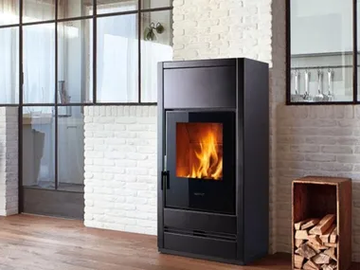 E928 - Wood-burning wall-mounted steel stove Class A+ by Piazzetta