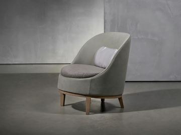 BELLE - Leather armchair with fire retardant padding by Piet Boon