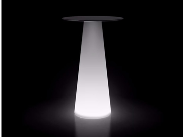 FURA - With light polyethylene table by Plust