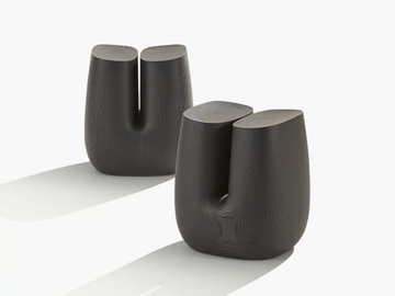 UBE - Low solid wood stool by Poliform