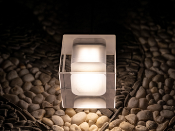CUBO - LED PMMA table lamp by PURALUCE