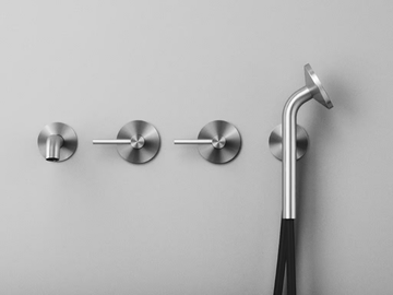 FFQT 21 69 - Hydroprogressive stainless steel bathtub mixer with hand shower by Quadrodesign