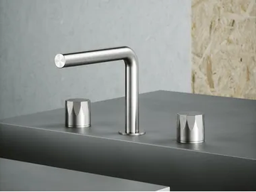 HB 15 07V - 3 hole countertop washbasin mixer by Quadrodesign