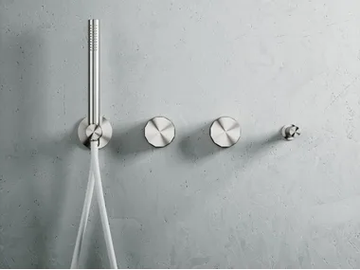 HB 15 69 - Shower mixer with hand shower by Quadrodesign