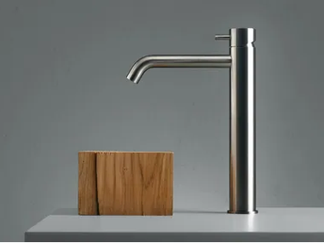 SOURCE 12 02 - Countertop stainless steel washbasin mixer by Quadrodesign