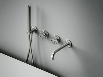 VALVOLA02 20 69 - Hydroprogressive stainless steel bathtub set with hand shower by Quadrodesign
