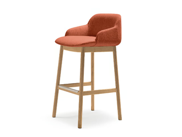 DEEP - Upholstered barstool with footrest by Quinti Sedute