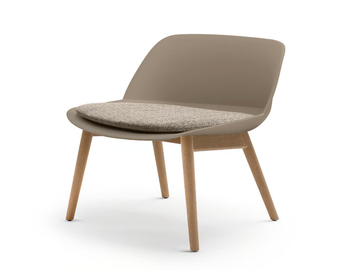 DEEP XL - Plastic easy chair with integrated cushion by Quinti Sedute