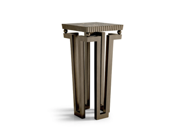 MAGNUS - Brass pedestal by Radice