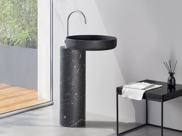 O_O - Freestanding round washbasin by Rexa
