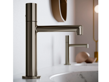 T30 - Countertop single handle brass washbasin tap by Rubinetterie Treemme
