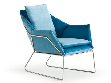 NEW YORK - Sled base fabric armchair with armrests by Saba Italia