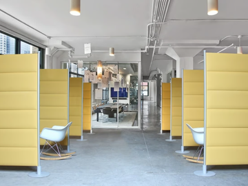 ECOSTRONG FREESTANDING - Sound absorbing freestanding polyester fibre office screen by Slalom