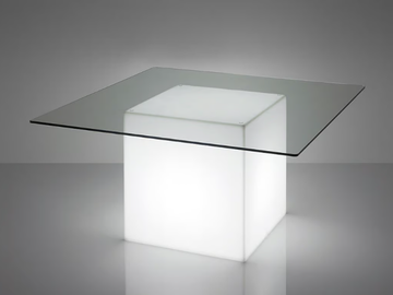SQUARE - Square with light polyethylene table by SLIDE