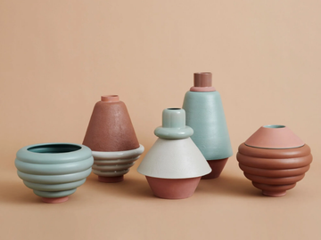 LAURA - Terracotta vase by SP01