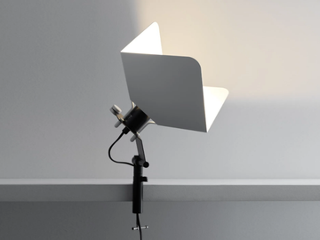 TRIEDRO - Iron clamp light by Stilnovo