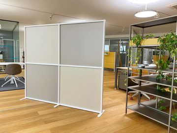 TETRIX ECOLINE - Freestanding office screen by STUDIO T