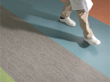 iQ OPTIMA - Antibacterial anti-slip PVC flooring by TARKETT