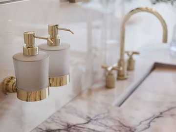 ESTRELA - Wall mounted soap dispenser by THG Paris
