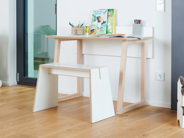 WERK - Rectangular wooden Kids writing desk by Tojo Möbel