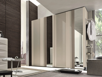 STRIKE - Wardrobe with sliding doors by Tomasella