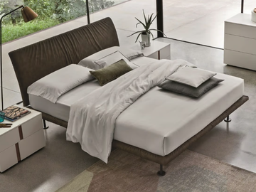 STROPICCIO - Upholstered leather double bed by Tomasella