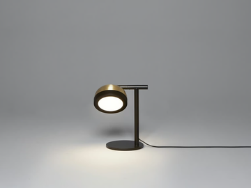 MOLLY - Brass table lamp with fixed arm by Tooy