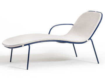 SUNSHINE - Stackable metal sun lounger with armrests by TrabA'
