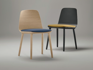BISELL - Wooden chair with integrated cushion by TREKU
