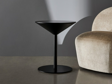 FIZZ - Round wooden coffee table by Twils