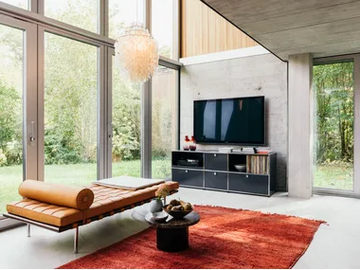 USM HALLER MEDIA CABINET - Metal TV cabinet by USM