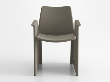 GAIO - Training chair with writing tablet by VAGHI