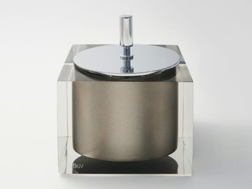 PLATINUM GLOSS - Resin cotton holder with lid by Vallvé