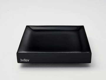 TRIO SMALL - Square resin tray by Vallvé